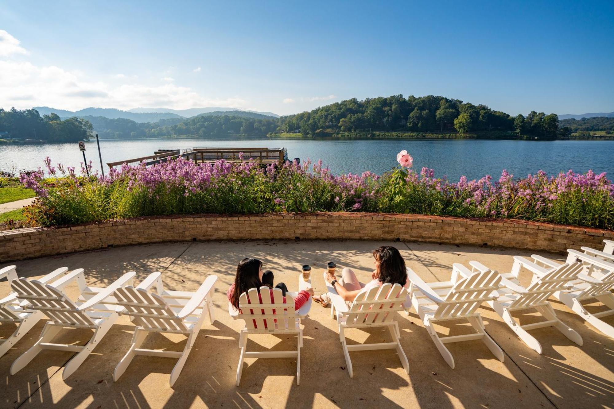 Hood Lower Lake Junaluska エクステリア 写真